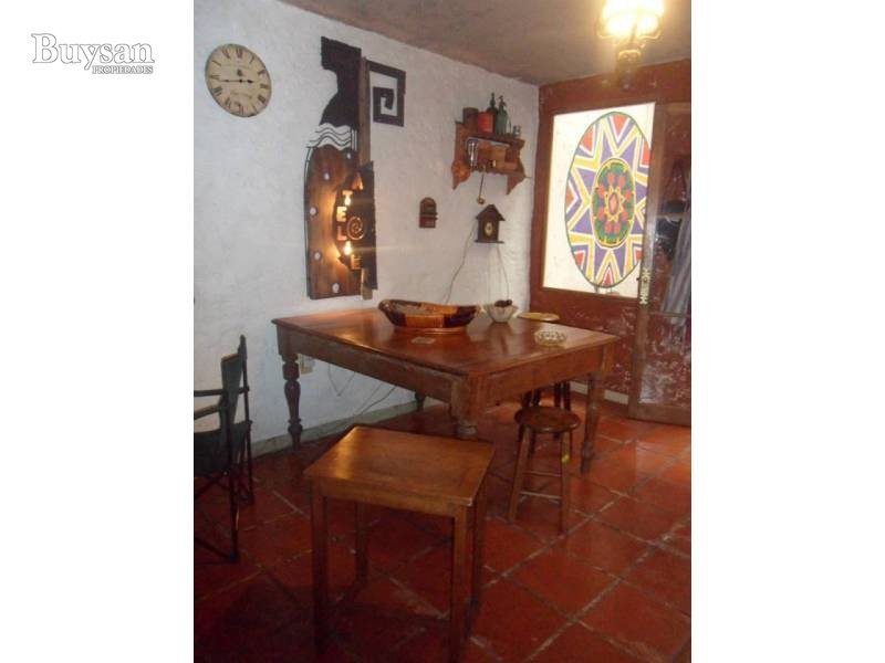 Vendo casa en propiedad horizontal, amplios ambientes, Palermo